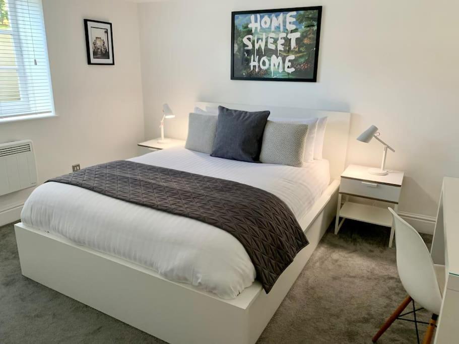 Modern, Period Property With Parking - Located Near Uni, Hospital & Town Centre Reading Extérieur photo